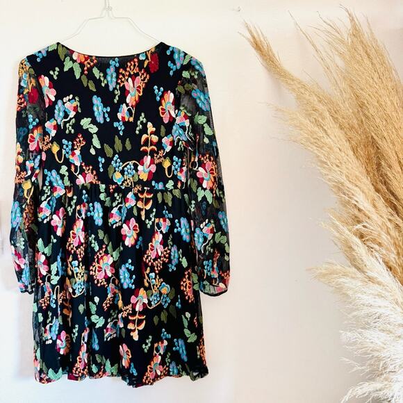ANTHROPOLOGIE Black Sheer Mesh Floral Embroidery Overlay Sleeve Mini Dress S - Picture 11 of 14